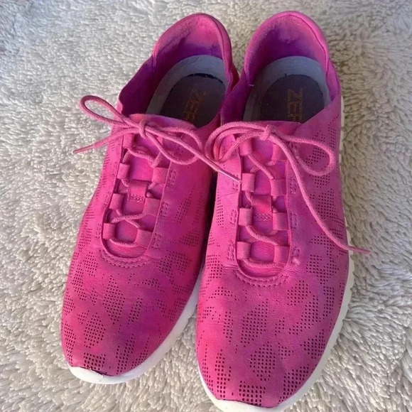 Cole Haan Fuschia ZERØGRAND Perforated Trainer size 8 - Picture 1 of 5